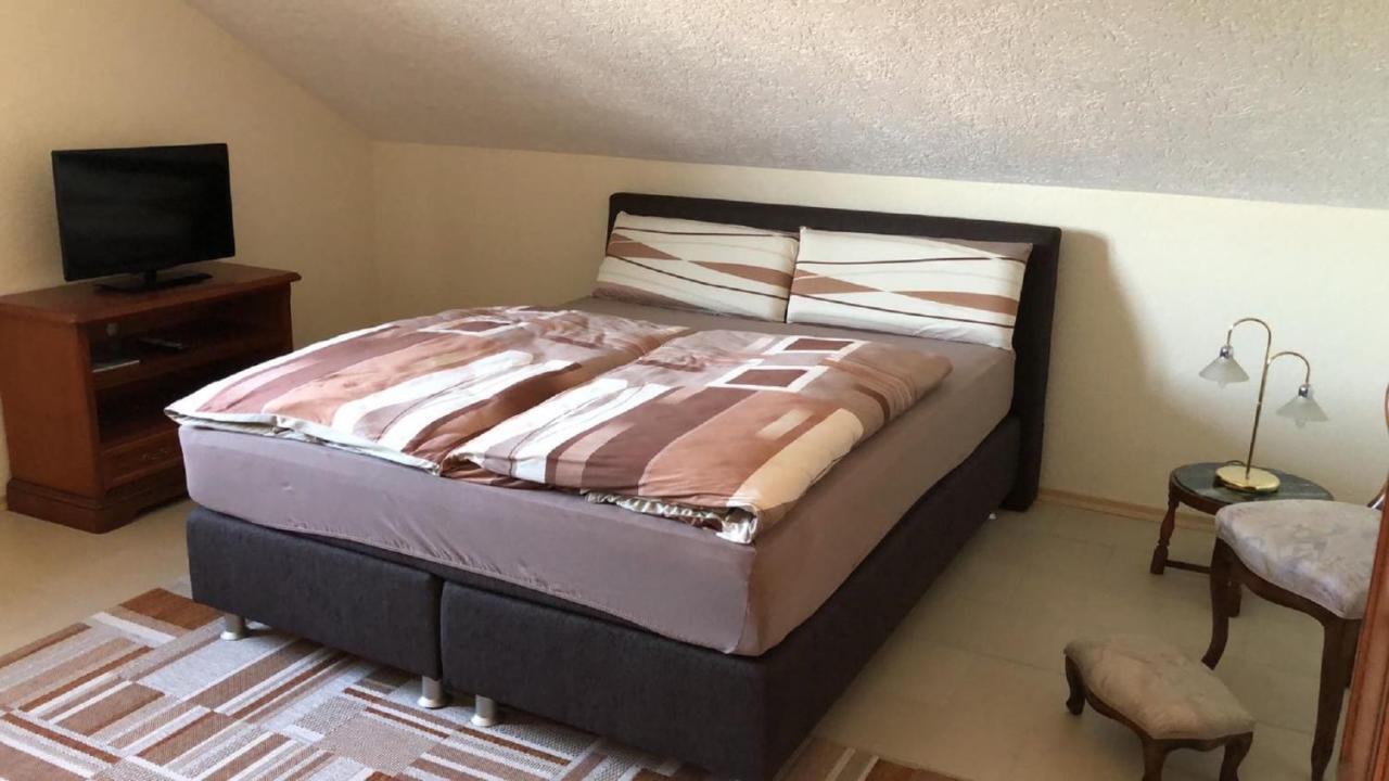 Ferienwohnung Zebrowski Zandt Esterno foto